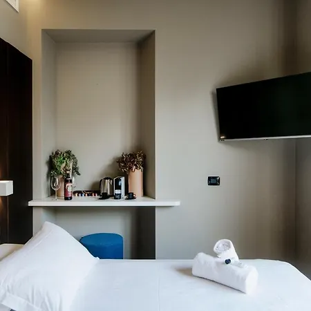 Ama 18 - The House Of Travelers- 招待所 科莫